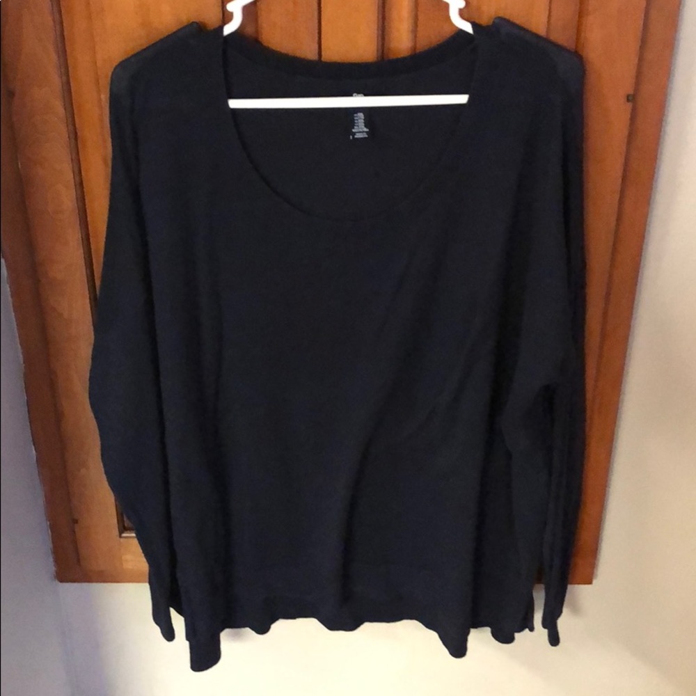 Gap light weight sweater